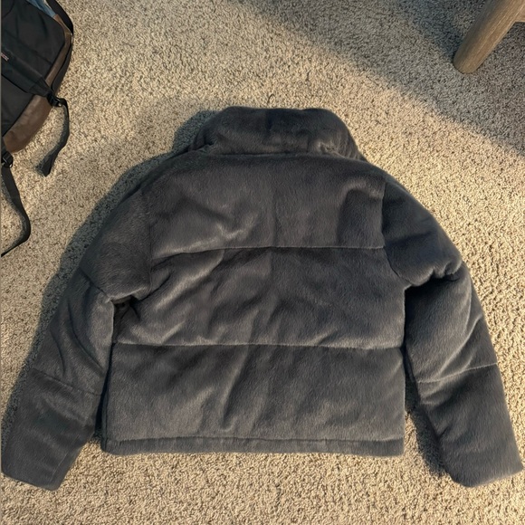 abercrombie & fitch faux fur mini puffer - Picture 2 of 5